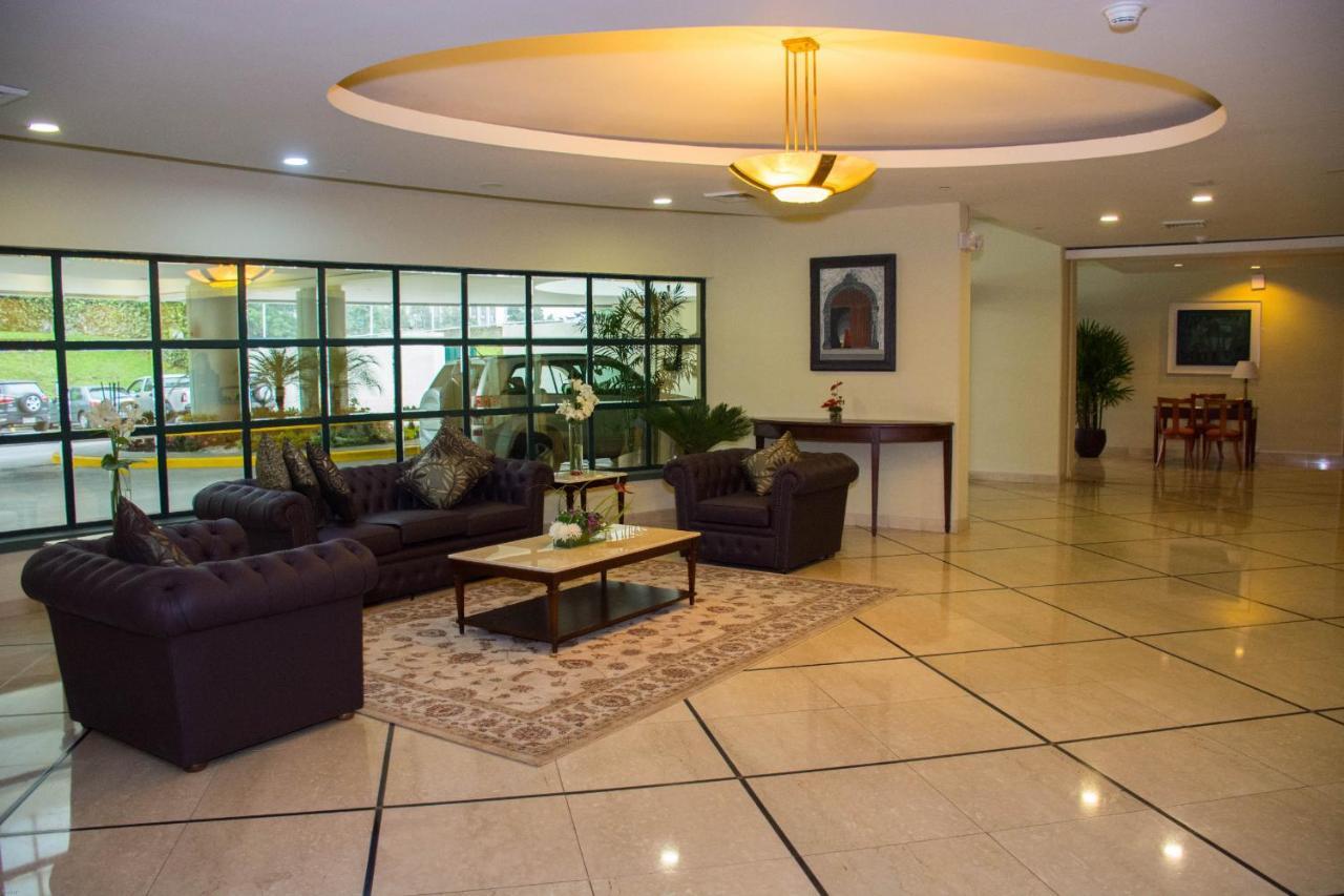 Aparta Hotel Torres De Suites กีโต ภายนอก รูปภาพ