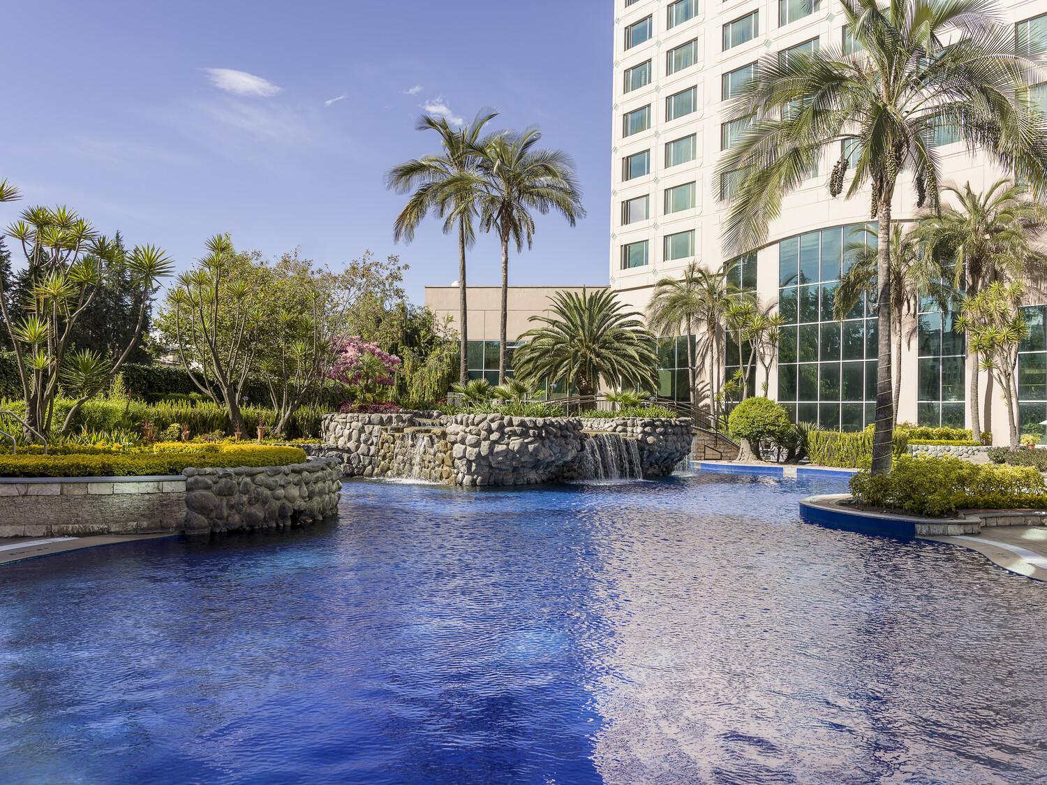 Aparta Hotel Torres De Suites กีโต ภายนอก รูปภาพ