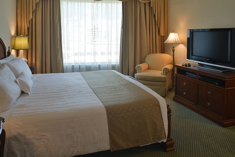 Aparta Hotel Torres De Suites กีโต ภายนอก รูปภาพ